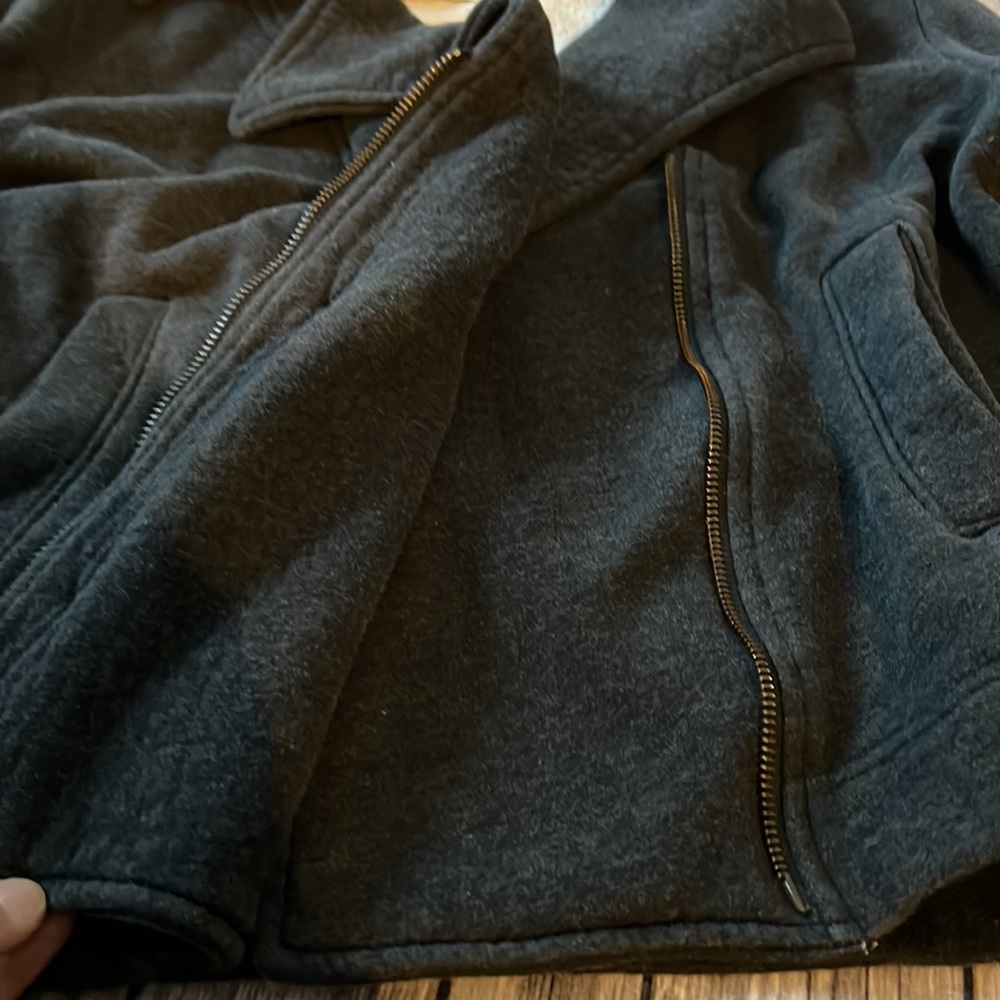 Sweatshirt jacket - Picture 3 of 5